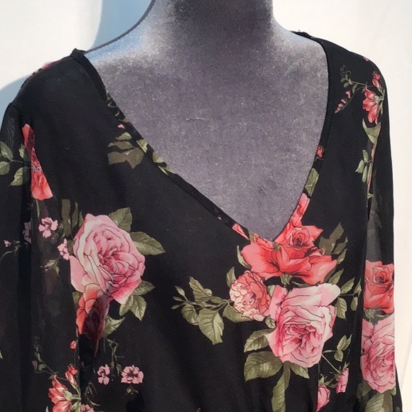 Ultra Beach sheer cover up size large - Picture 2 of 10